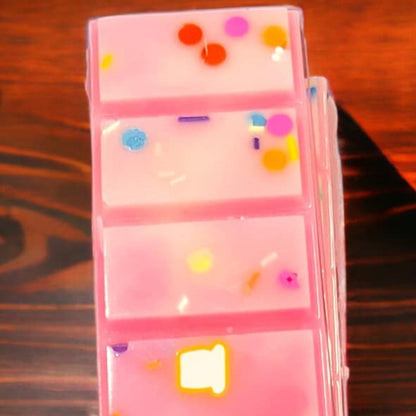 Clamshell Wax Melt Snap Bars - Birthday Cake (Organic Soy Wax)